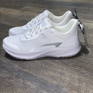 Athletic Works White and Silver Women's Athletic Sneakers